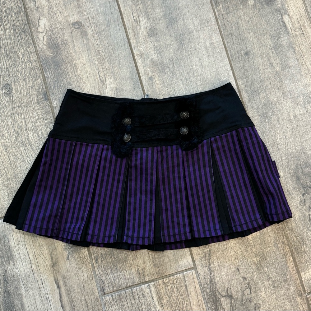 Tripp nyc pleated Y2K style purple and black skirt - Picture 8 of 13